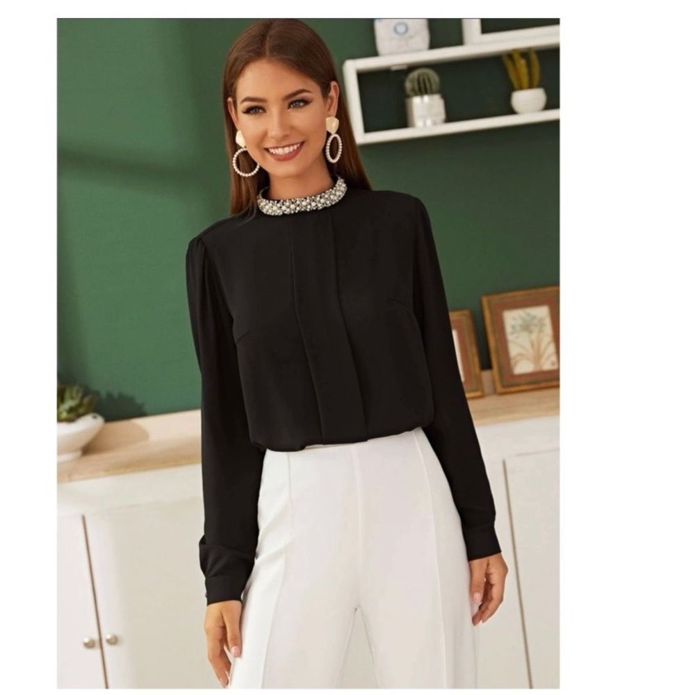 Pearls Beaded Mock Neck Fold Pleat Front Blouse. Size Large. NWT